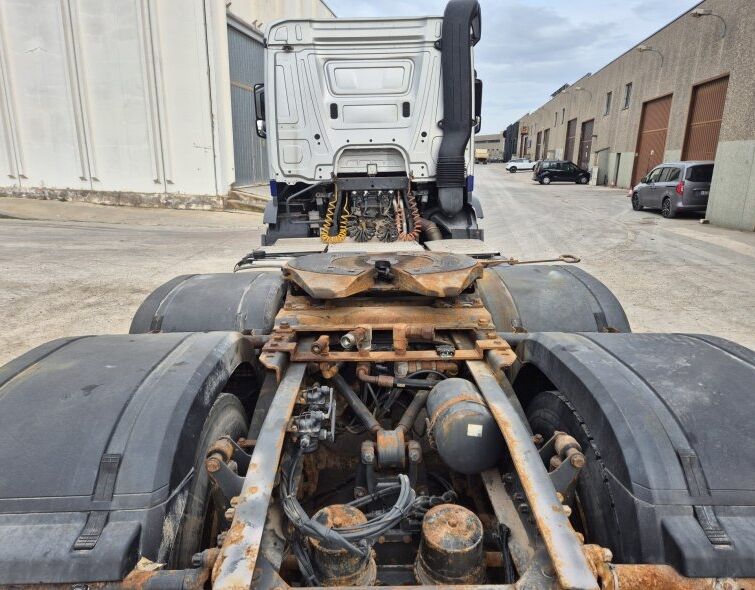 MERCEDES BENZ AROCS 3345S